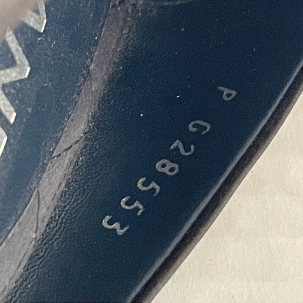 CHANEL  Lambskin Crystal CC Pumps 39.5 grey - Picture 15 of 16